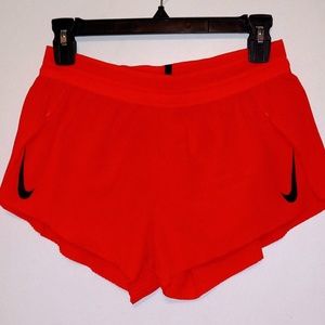 Nike AeroSwift Shorts in Bright Crimson/Black (Women’s Small)